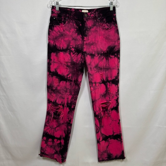 Alice+Olivia Genevieve distressed baggy jeans in a pink and black tie-dye - Picture 1 of 8
